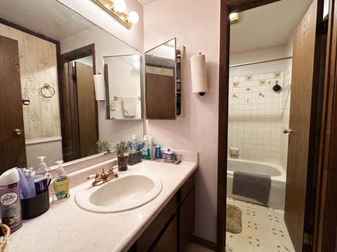 Tiny photo for 3037 Juniper Place, Malin, OR 97632 (MLS # 220226630)