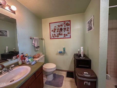 Tiny photo for 3037 Juniper Place, Malin, OR 97632 (MLS # 220226630)