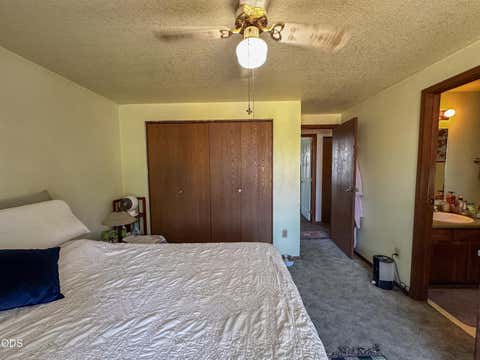 Tiny photo for 3037 Juniper Place, Malin, OR 97632 (MLS # 220226630)