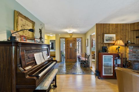 Tiny photo for 20518 Pine Vista Drive, Bend, OR 97702 (MLS # 220217556)