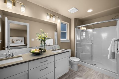 Tiny photo for 3470 NW 7th Street, Redmond, OR 97756 (MLS # 220213602)