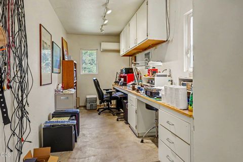 Tiny photo for 120 Wells Fargo Drive, Jacksonville, OR 97530 (MLS # 220223297)