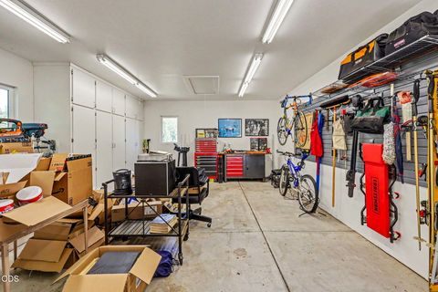 Tiny photo for 120 Wells Fargo Drive, Jacksonville, OR 97530 (MLS # 220223297)