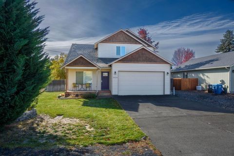 Tiny photo for 2424 SW Pumice Avenue, Redmond, OR 97756 (MLS # 220213558)