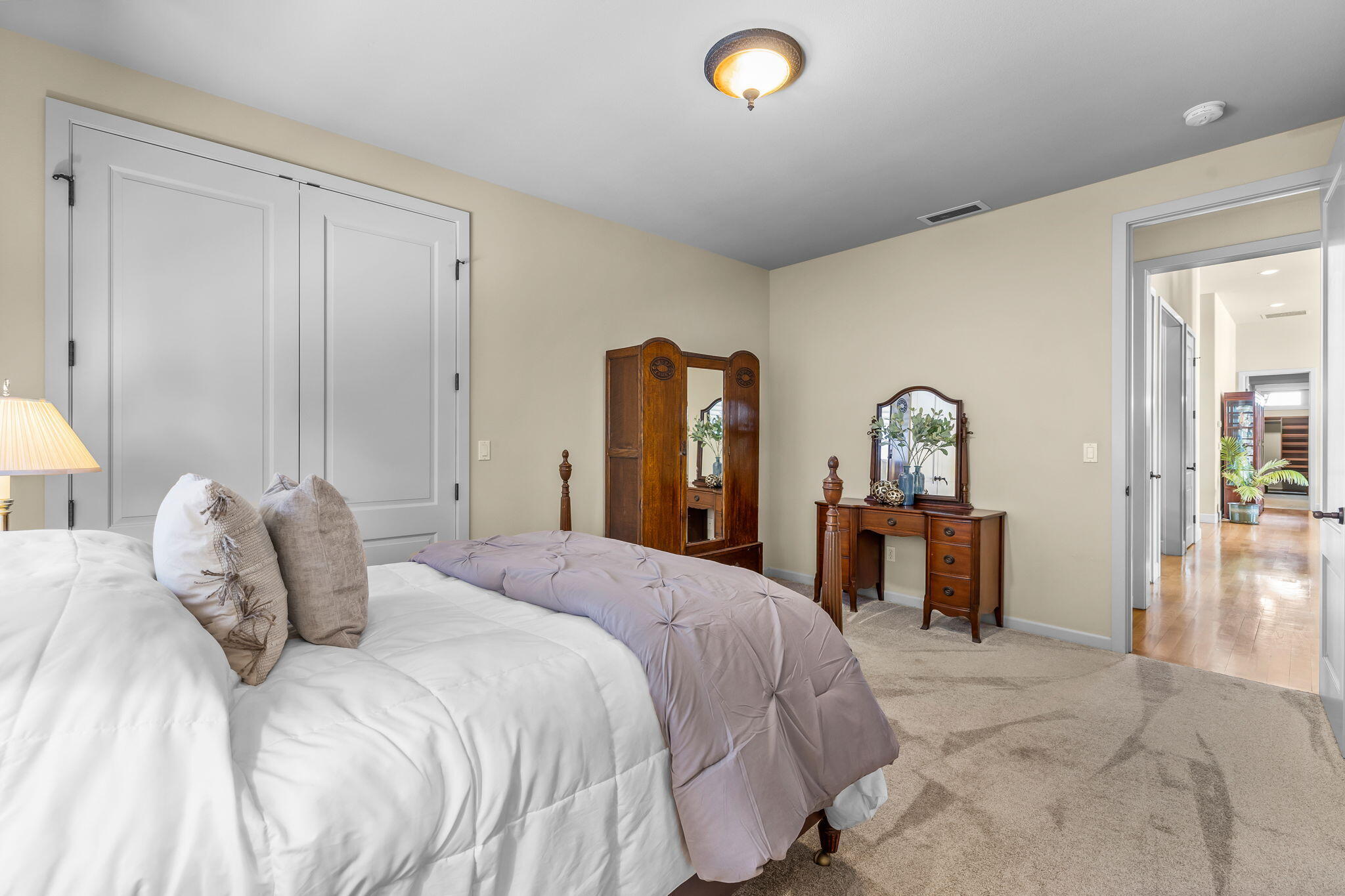 Broken Top - Residential