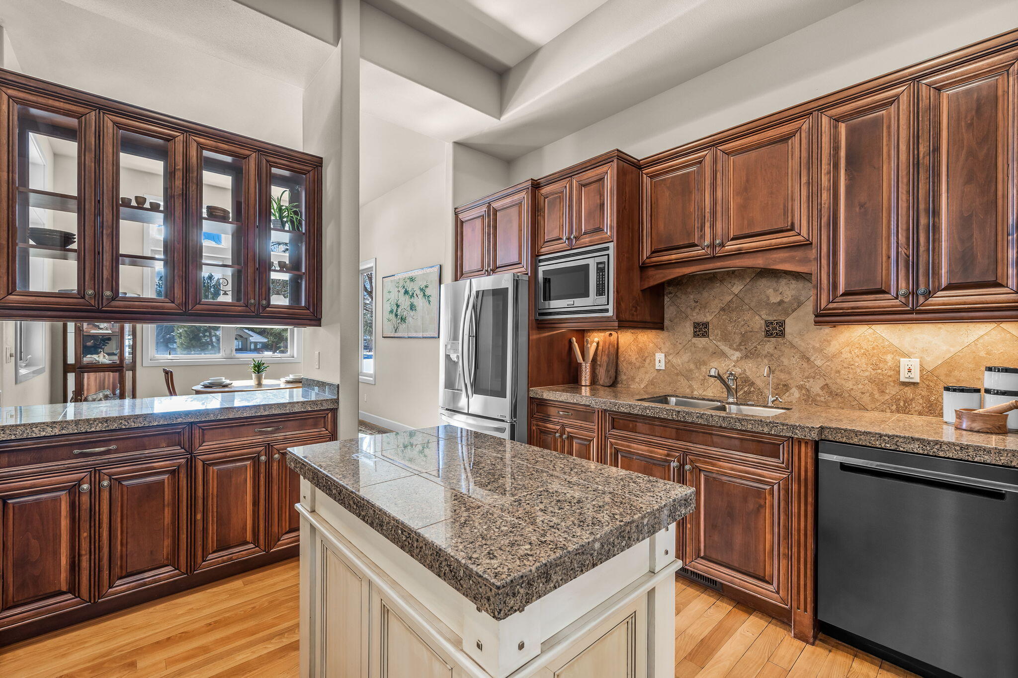 Broken Top - Residential