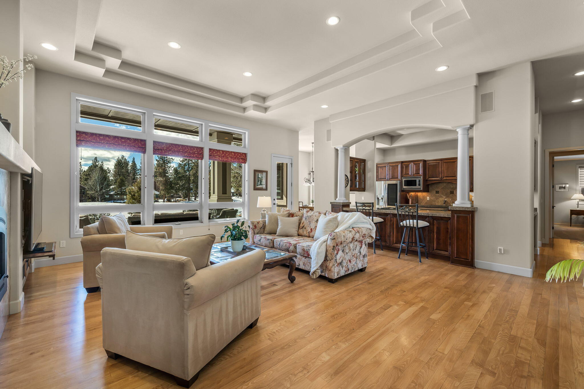 Broken Top - Residential