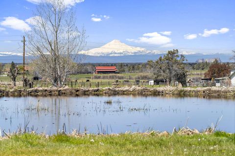 4088 SW Minson Road Powell Butte OR 97753