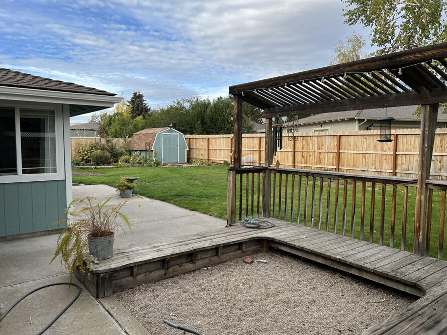 Sunset East - Residential