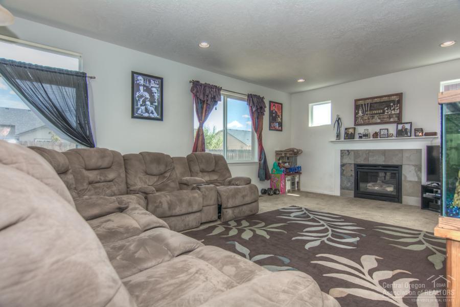 Antler Ridge - Residential