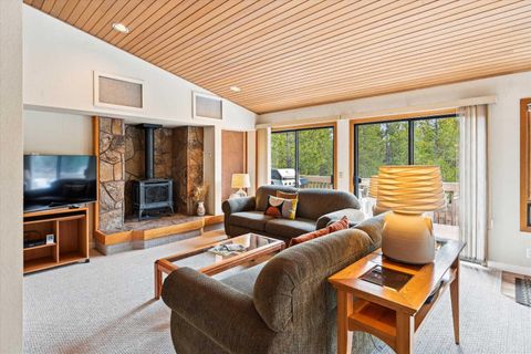 57671 Poplar Lane 23 Sunriver OR 97707