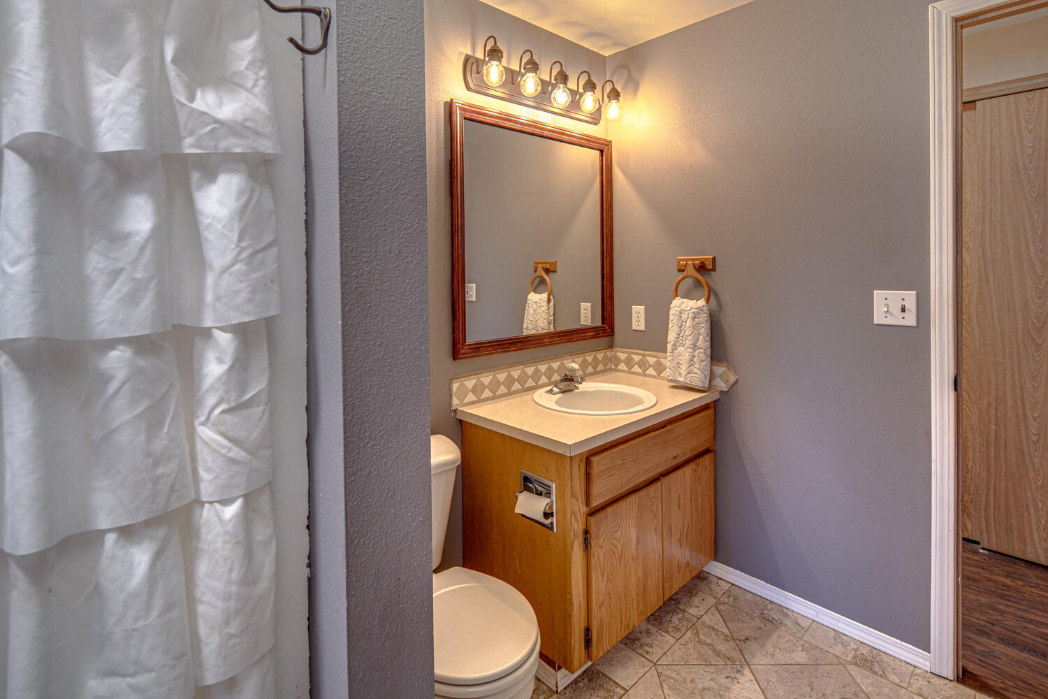 Bend Cascade View - Residential