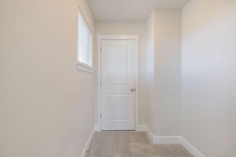 Tiny photo for 868 NW 19th Street, Redmond, OR 97756 (MLS # 220219241)