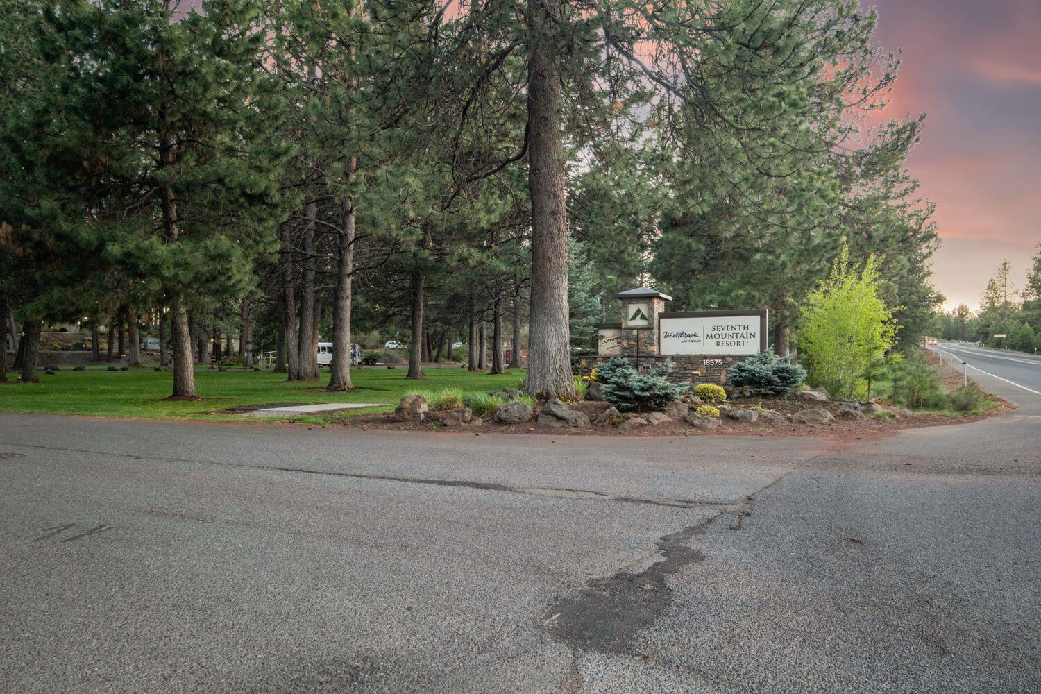 Inn Of The 7th - Residential