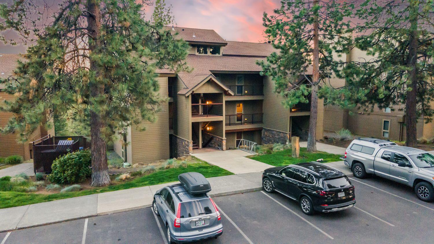 Inn Of The 7th - Residential