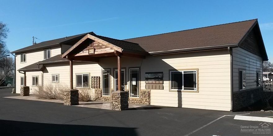 This is a great location with Hwy 26 frontage providing a variety of uses for this property. Building was most recently used as office space and has an upper level perfect for a conference room or additional office space. Whether it is office, medical, retail or mixed use the building can easily entertain many options. Property is conveniently located close to shopping, restaurants, hotels, medical, etc. Call for additional information.