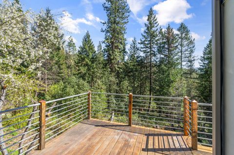 Tiny photo for 827 Tyler Creek Road, Ashland, OR 97520 (MLS # 220212828)