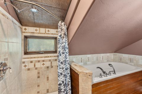 Tiny photo for 827 Tyler Creek Road, Ashland, OR 97520 (MLS # 220212828)