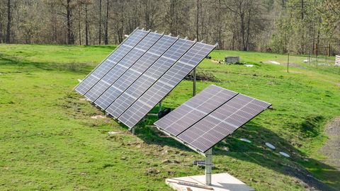 Tiny photo for 10060 Butte Falls Highway, Eagle Point, OR 97524 (MLS # 220220102)