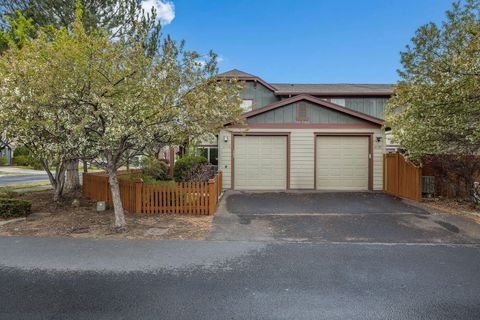 Tiny photo for 61703 Tulip Way, Bend, OR 97702 (MLS # 220219430)