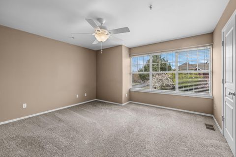 Tiny photo for 61703 Tulip Way, Bend, OR 97702 (MLS # 220219430)