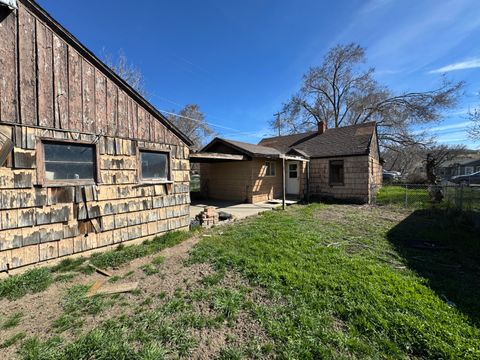 Tiny photo for 3444 Chelsea Street, Klamath Falls, OR 97601 (MLS # 220217714)