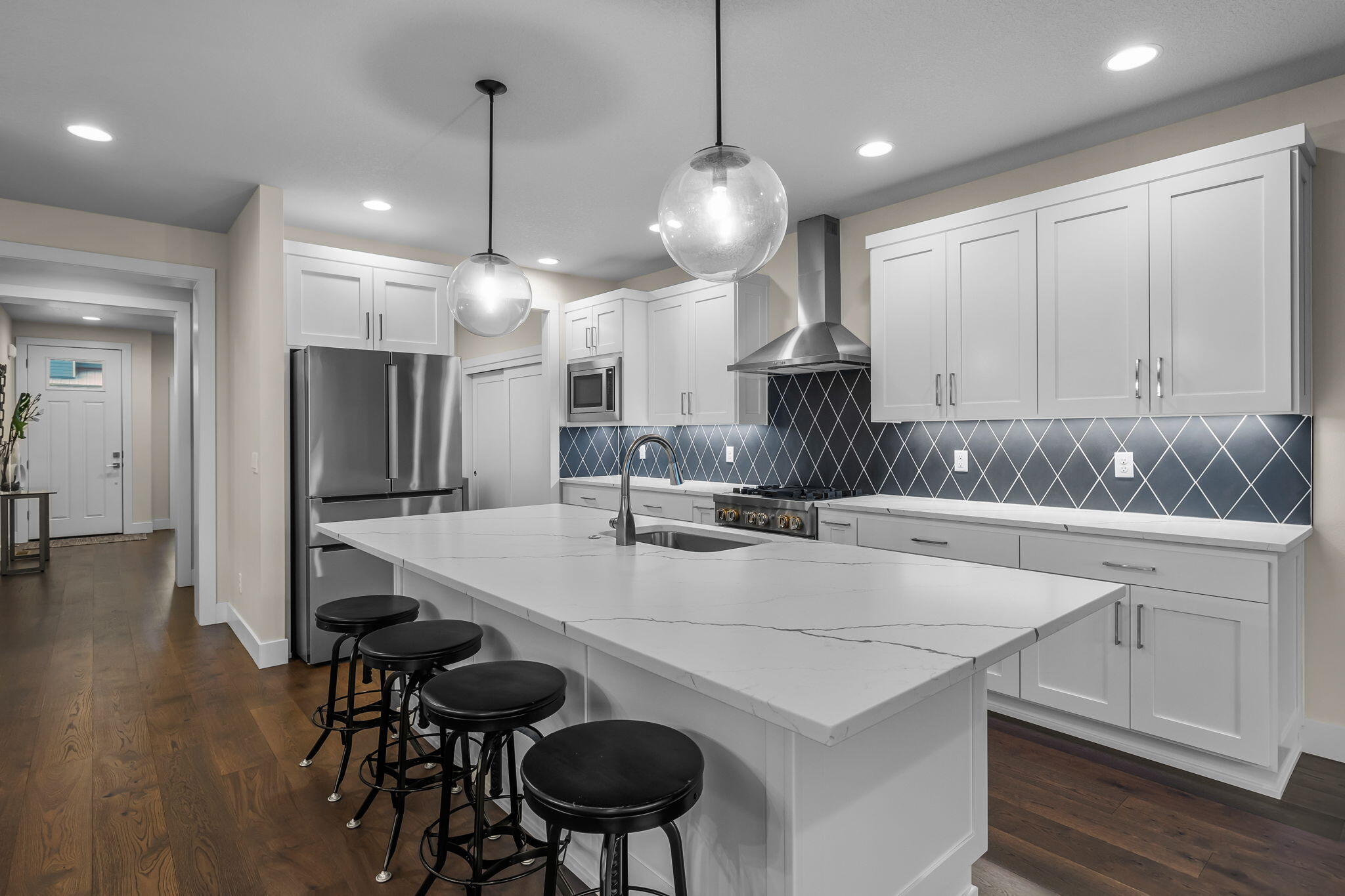 Marken Summit - Residential