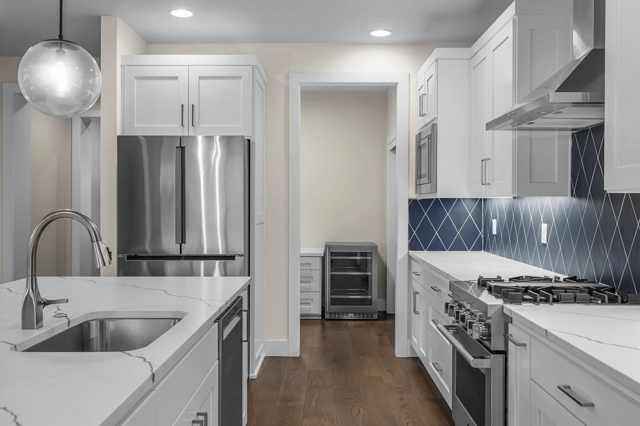 Marken Summit - Residential