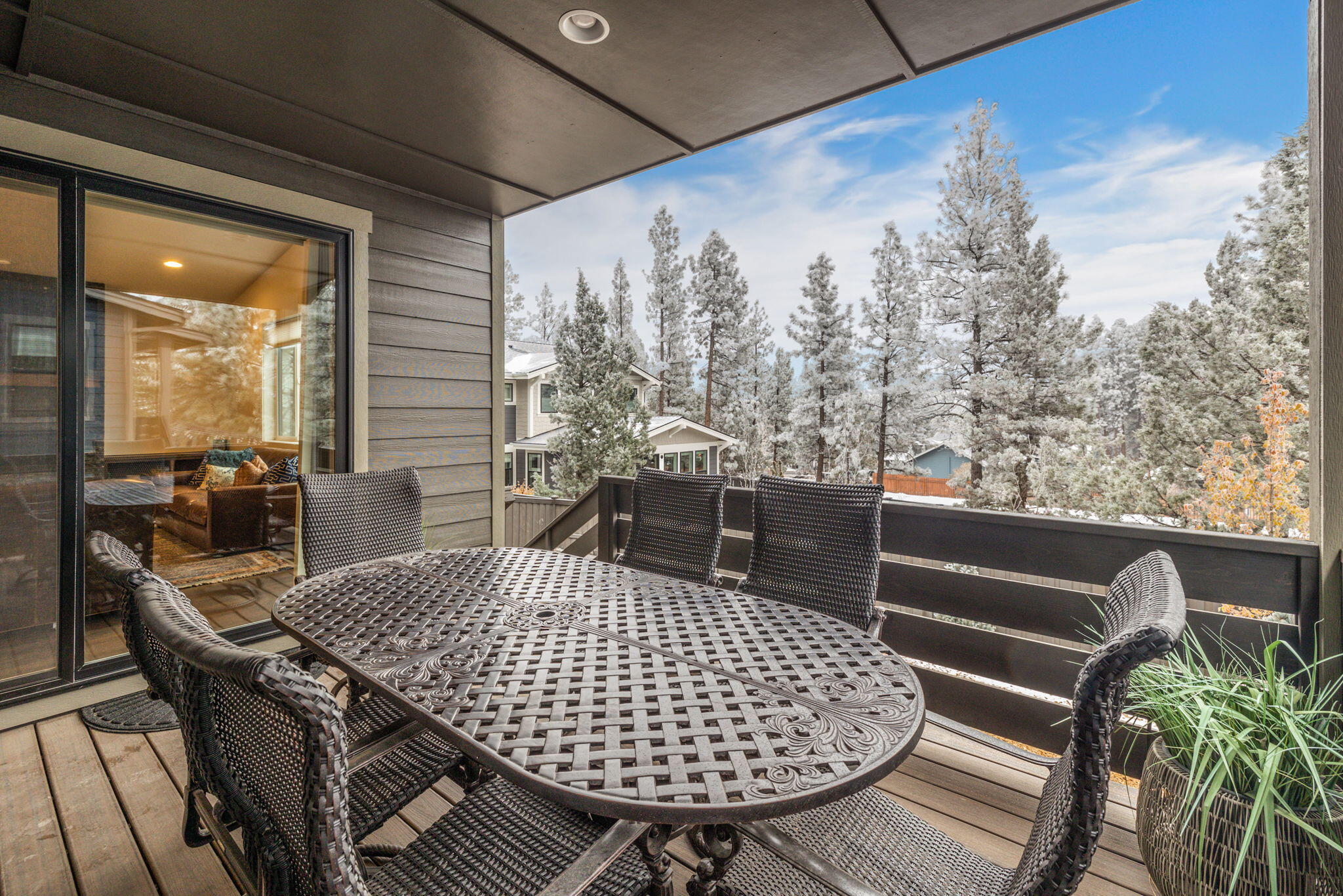 Marken Summit - Residential