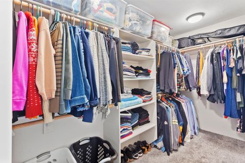 Tiny photo for 110 Linton Way, Eagle Point, OR 97524 (MLS # 220214075)