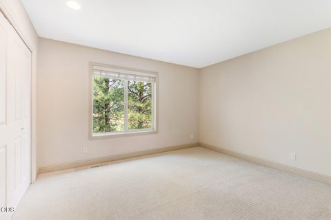 Tiny photo for 61524 Tam McArthur Loop, Bend, OR 97702 (MLS # 220226749)