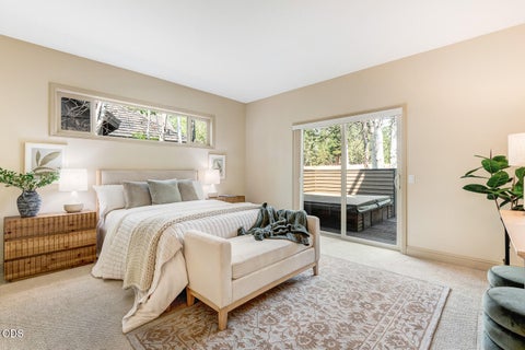 Tiny photo for 61524 Tam McArthur Loop, Bend, OR 97702 (MLS # 220226749)