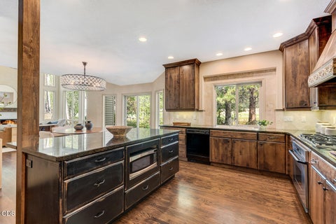Tiny photo for 61524 Tam McArthur Loop, Bend, OR 97702 (MLS # 220226749)