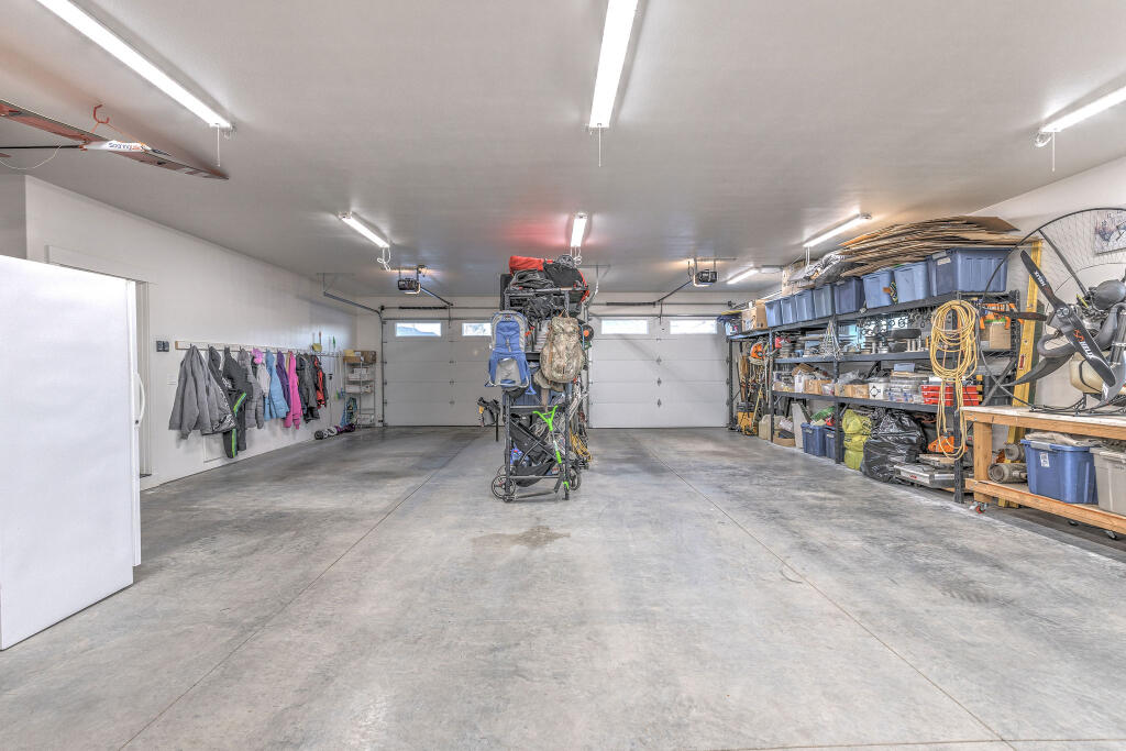 Saddle Ridge - Residential