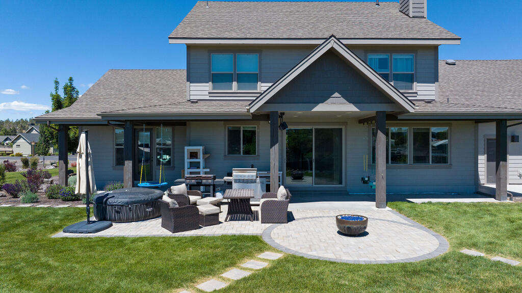 Saddle Ridge - Residential