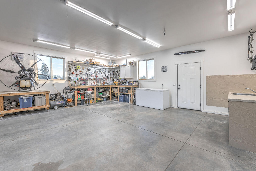 Saddle Ridge - Residential