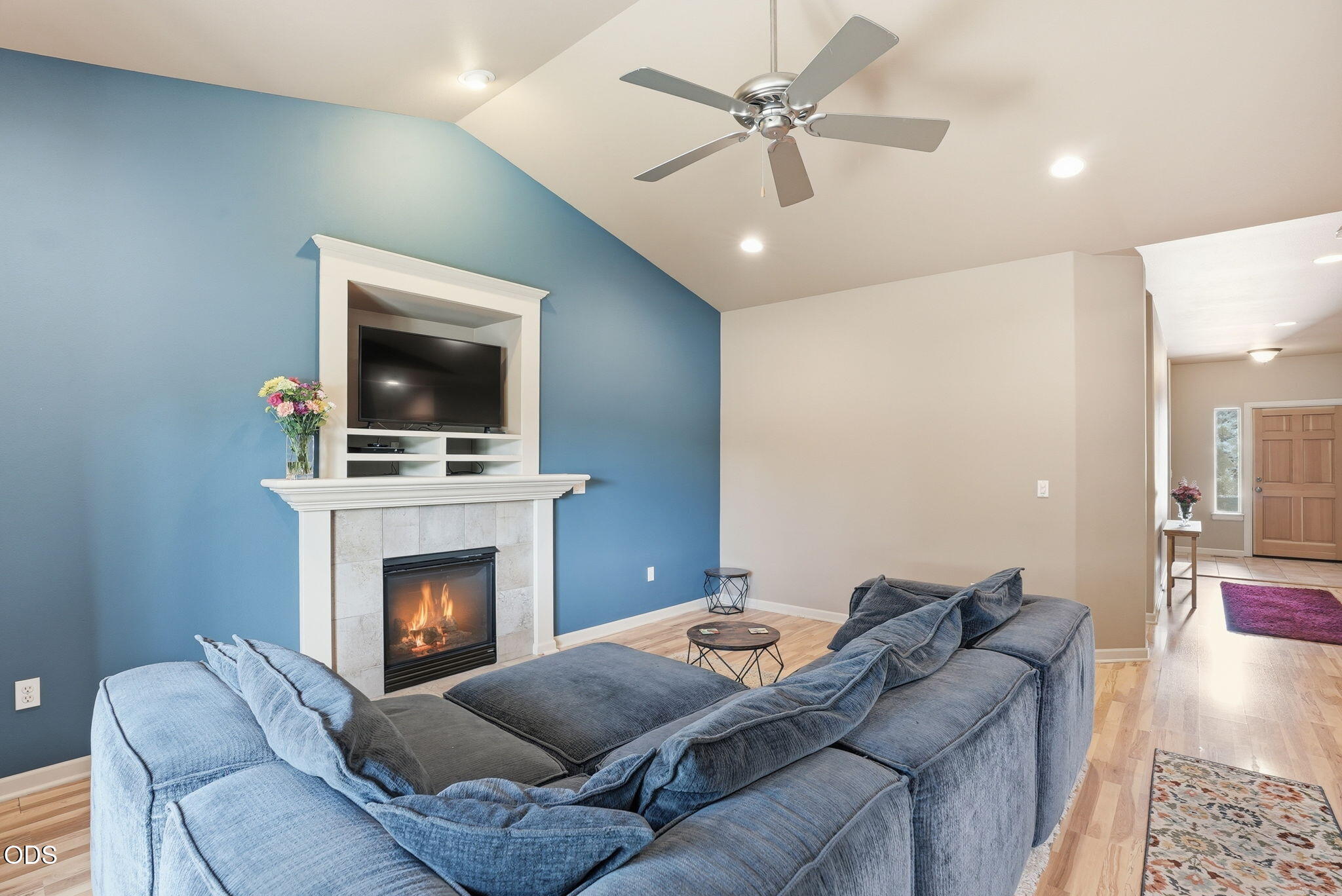 3279 NE Jonahs Court