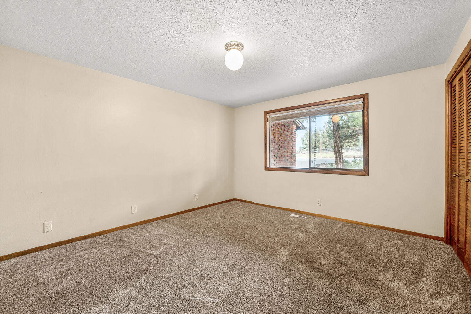 Wallace Acres - Residential