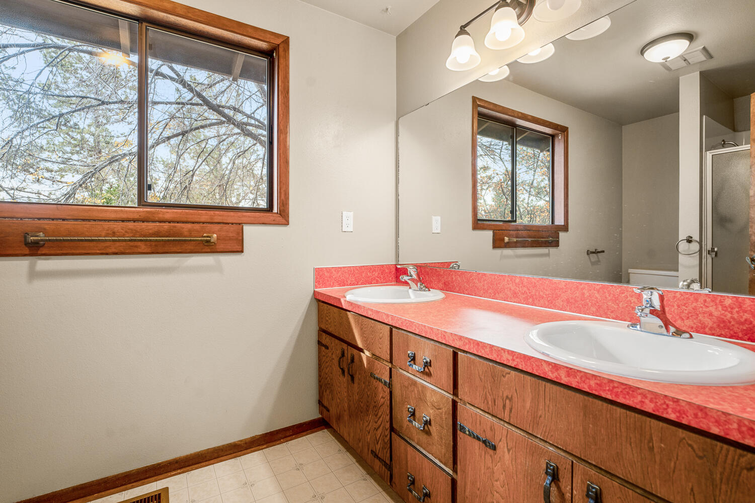 Wallace Acres - Residential