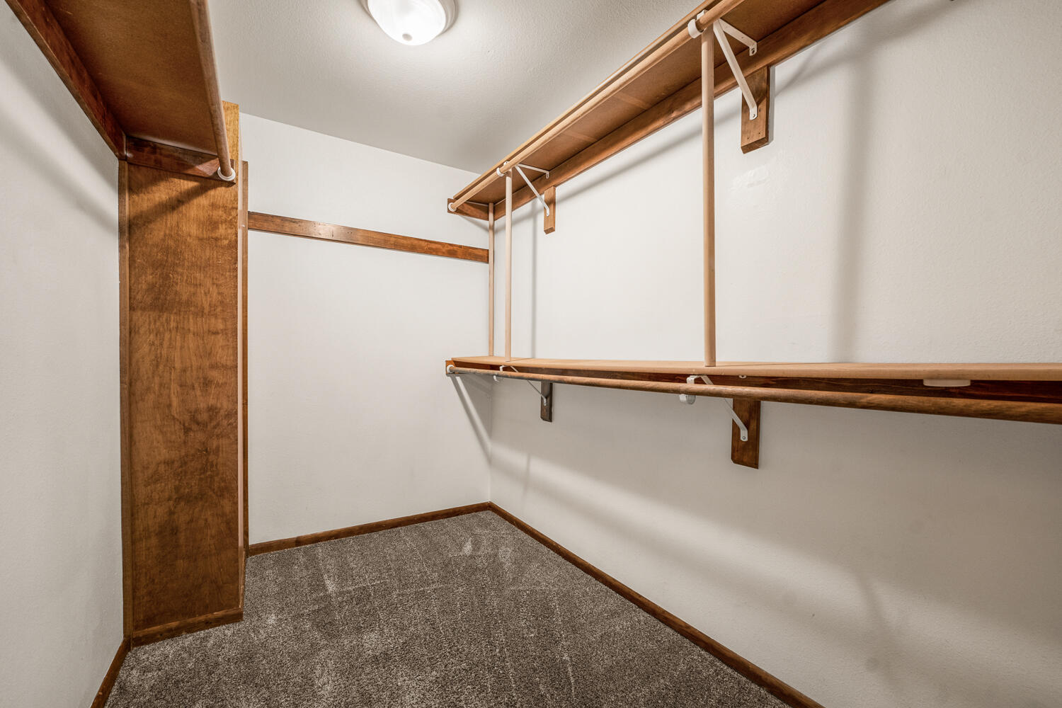 Wallace Acres - Residential