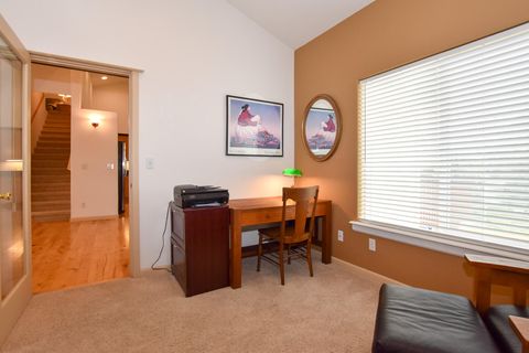 Tiny photo for 2564 SW Valleyview Drive, Redmond, OR 97756 (MLS # 220219793)