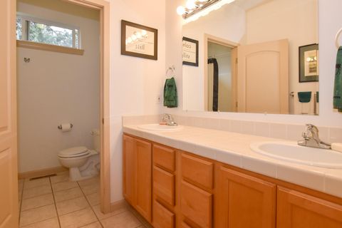 Tiny photo for 2564 SW Valleyview Drive, Redmond, OR 97756 (MLS # 220219793)