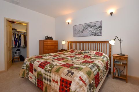 Tiny photo for 2564 SW Valleyview Drive, Redmond, OR 97756 (MLS # 220219793)
