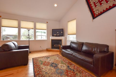 Tiny photo for 2564 SW Valleyview Drive, Redmond, OR 97756 (MLS # 220219793)