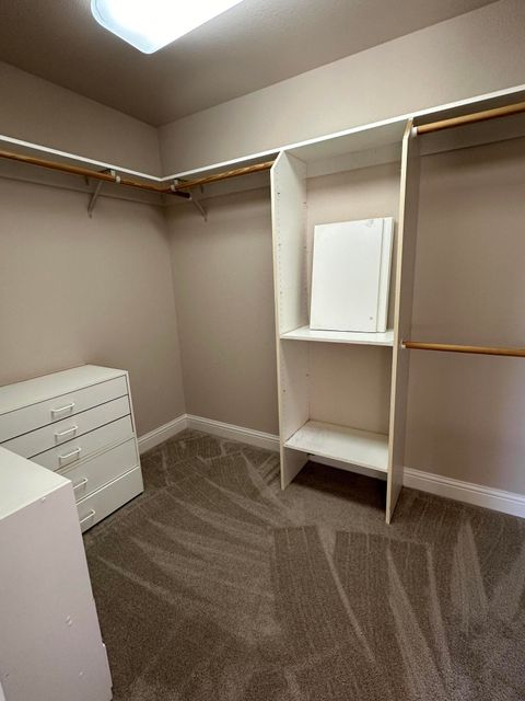 Tiny photo for 10712 Kestrel Road, Klamath Falls, OR 97601 (MLS # 220211424)