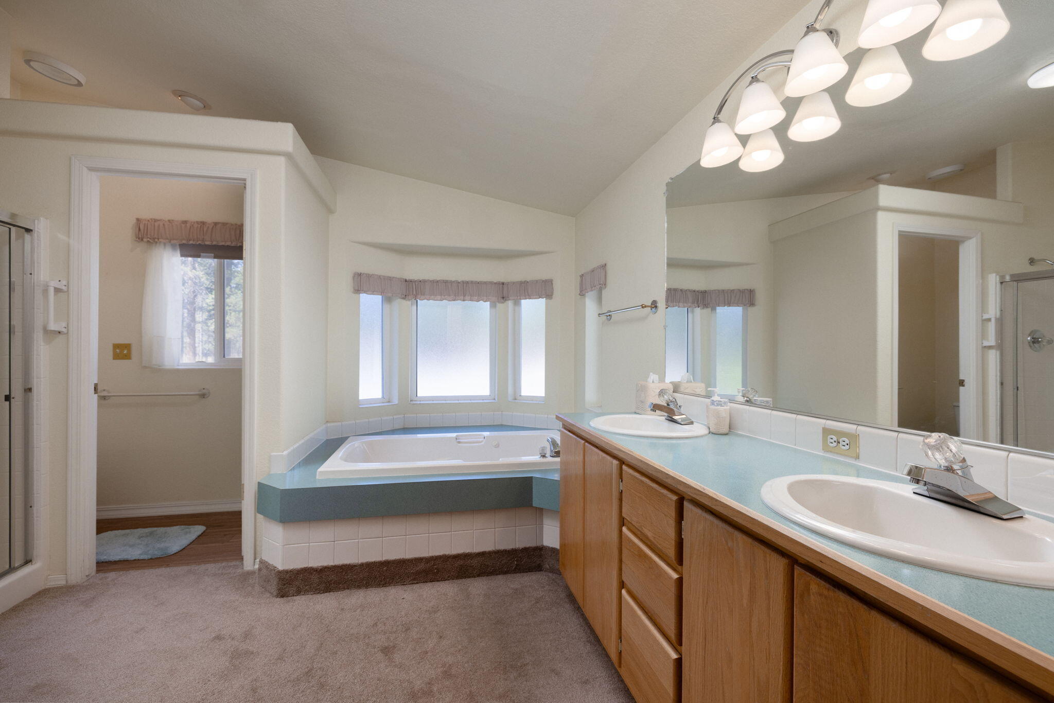 Sun Forest Estates - Residential