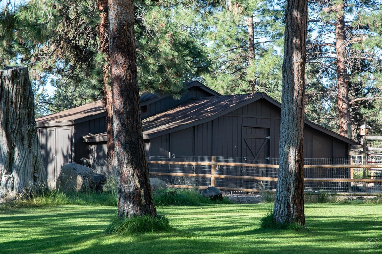 Panoramic View Est - Residential