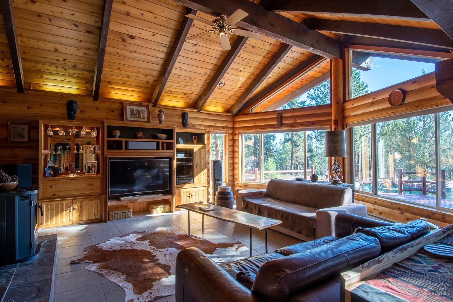 Panoramic View Est - Residential