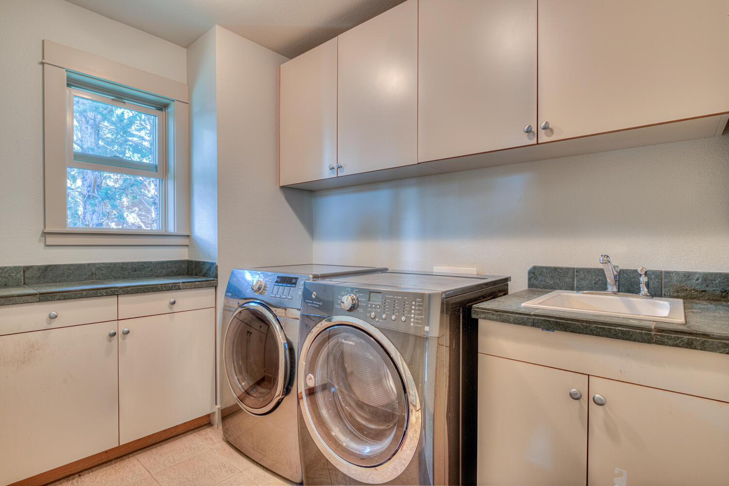 Awbrey Village - Residential