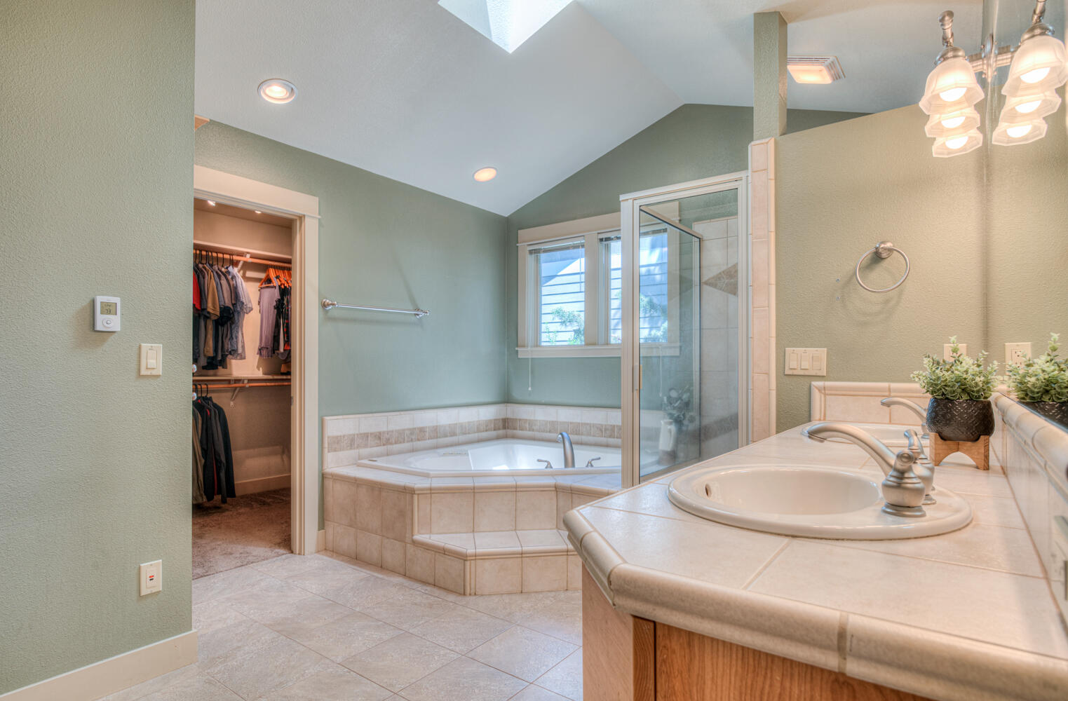 Awbrey Village - Residential